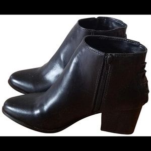 Aldo cazes black booties! BRAND NEW!